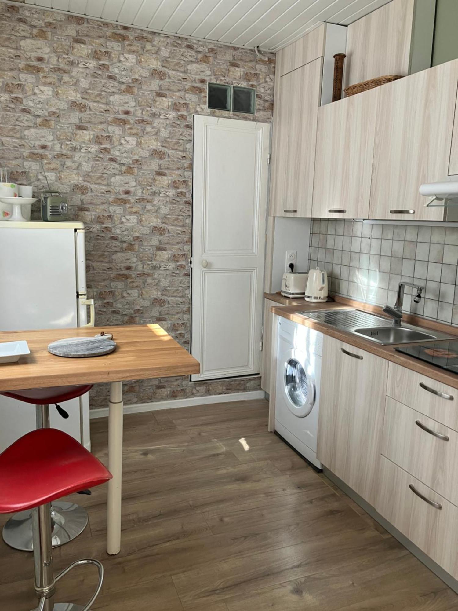 Appartement Central Des Terres Chaudes Proche Bord De Mer Menton Bagian luar foto